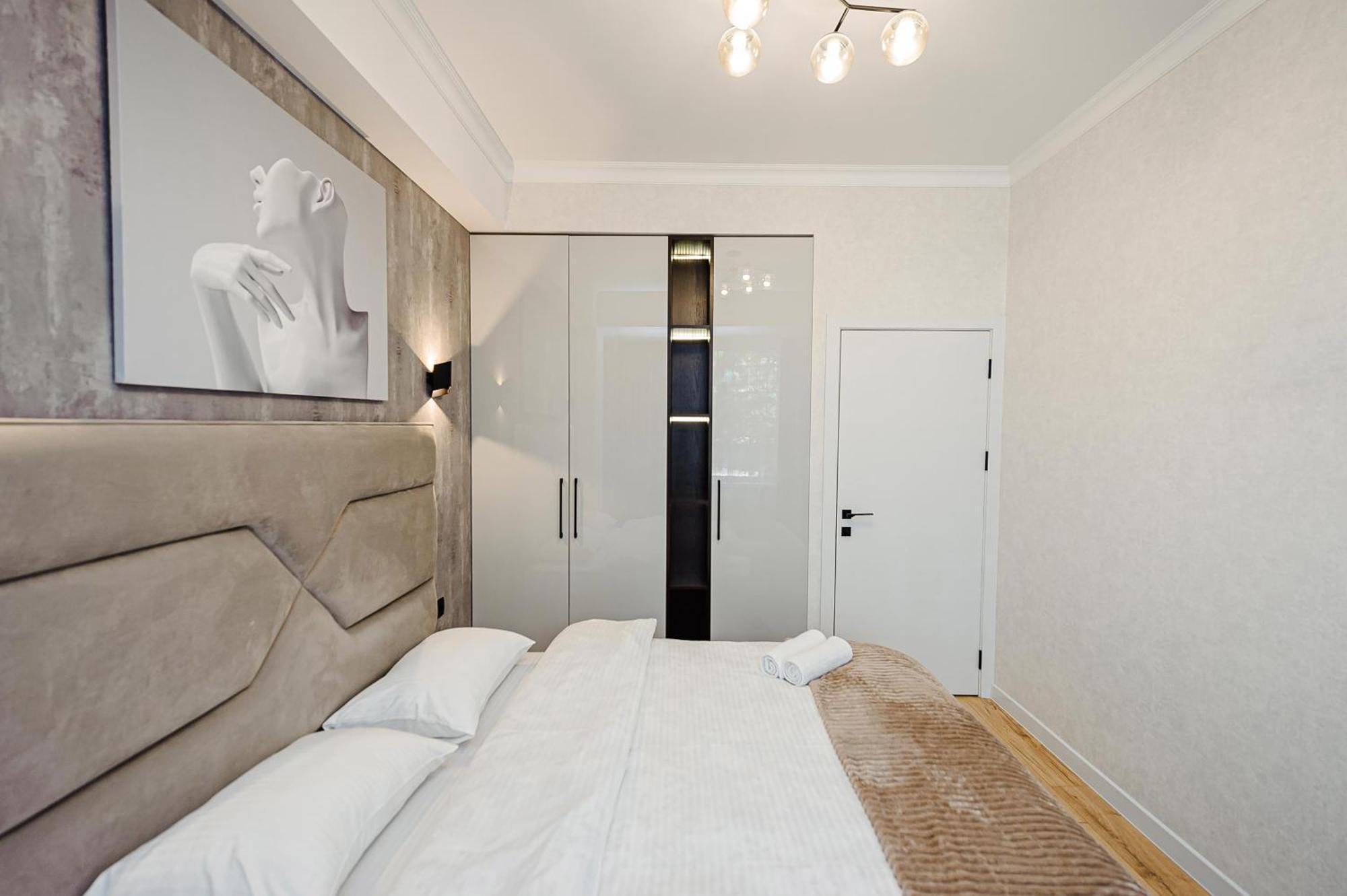 Luxury Oasis Flat Apartment Chisinau Exterior photo