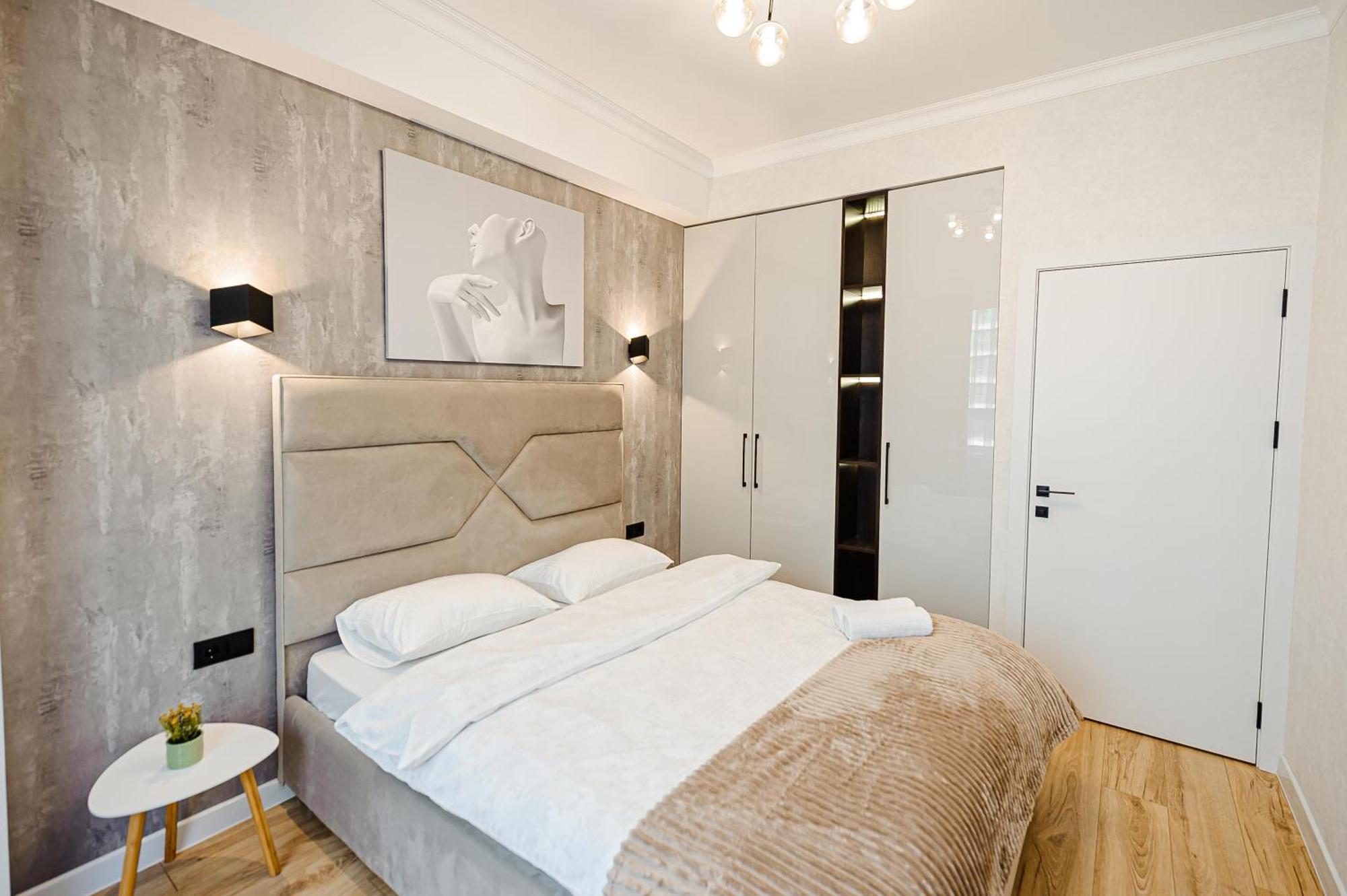 Luxury Oasis Flat Apartment Chisinau Exterior photo